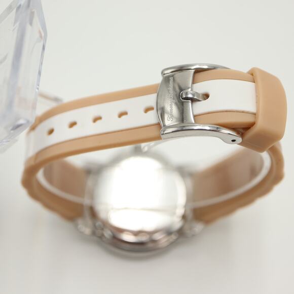 Tommy Bahama Laguna Silver Tone Diver Date 38mm Watch Silicone Strap New Battery main image 14